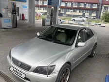 Toyota Altezza, 2002