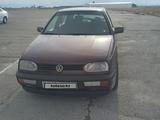 Volkswagen Golf 1992 годаfor1 800 000 тг. в Тараз