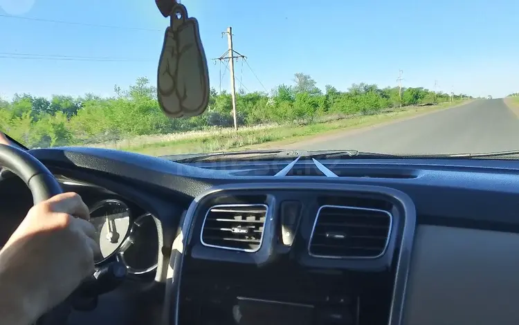 Renault Logan 2014 годаүшін3 600 000 тг. в Уральск
