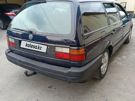 Volkswagen Passat 1990 года за 1 250 000 тг. в Есик – фото 3