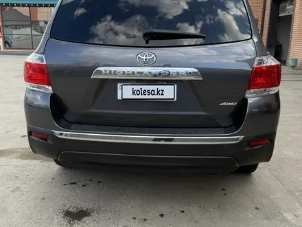 Toyota Highlander 2012 года за 8 550 000 тг. в Атырау – фото 3