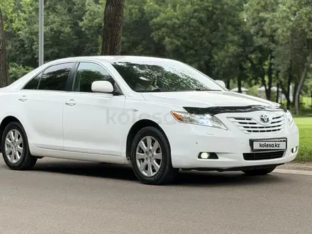 Toyota Camry 2006 года за 6 500 000 тг. в Алматы – фото 2
