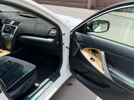 Toyota Camry 2006 года за 6 500 000 тг. в Алматы – фото 23