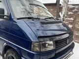 Volkswagen Caravelle 1992 года за 4 300 000 тг. в Кокшетау – фото 2