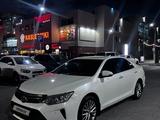 Toyota Camry 2016 года за 11 500 000 тг. в Алматы – фото 2