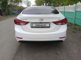 Hyundai Elantra 2016 годаүшін5 600 000 тг. в Караганда – фото 5