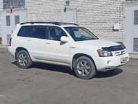 Toyota Highlander 2004 года за 8 000 000 тг. в Семей