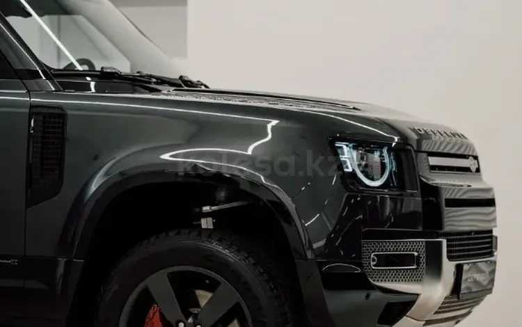 Land Rover Defender 2022 годаүшін92 000 000 тг. в Алматы