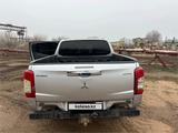 Mitsubishi L200 2020 года за 12 500 000 тг. в Уральск – фото 2