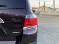 Toyota Highlander 2013 года за 8 000 000 тг. в Атырау – фото 3