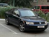 Volkswagen Passat 1998 годаүшін1 400 000 тг. в Петропавловск