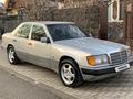 Mercedes-Benz E 200 1993 годаүшін3 000 000 тг. в Алматы