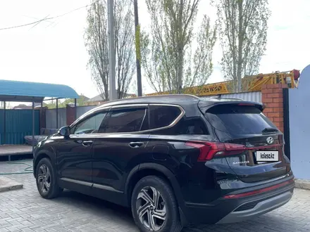 Hyundai Santa Fe 2023 года за 15 000 000 тг. в Актобе – фото 4