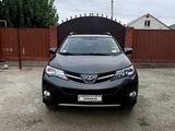 Toyota RAV4 2014 года за 8 000 000 тг. в Актобе – фото 2