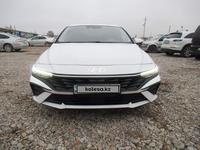 Hyundai Elantra 2024 годаfor8 710 000 тг. в Шымкент