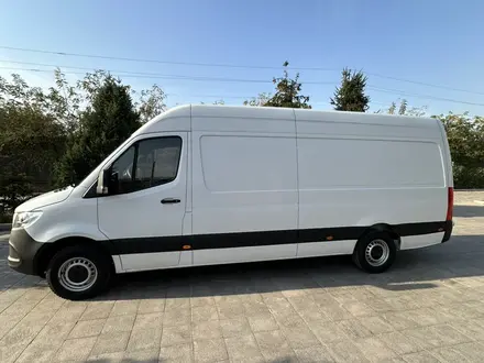 Mercedes-Benz Sprinter 2019 года за 19 500 000 тг. в Алматы – фото 2