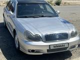 Hyundai Sonata 2002 года за 2 500 000 тг. в Атырау – фото 2