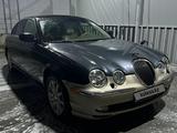 Jaguar S-Type 2001 годаүшін2 400 000 тг. в Алматы