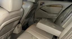Jaguar S-Type 2001 года за 2 400 000 тг. в Алматы – фото 5