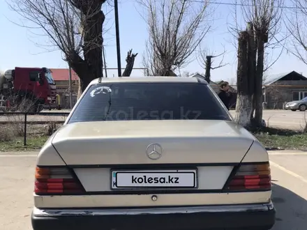 Mercedes-Benz E 230 1992 года за 880 000 тг. в Талгар – фото 3