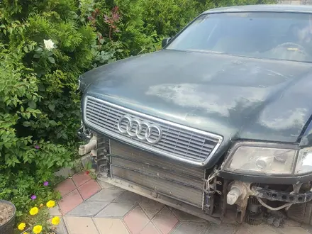 Audi A8 1996 года за 1 730 000 тг. в Алматы – фото 4