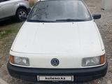 Volkswagen Passat 1990 годаfor1 700 000 тг. в Тараз