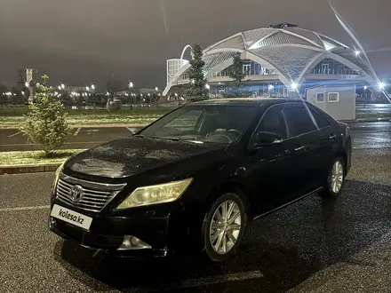 Toyota Camry 2012 года за 10 000 000 тг. в Тараз – фото 2