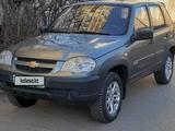 Chevrolet Niva 2011 годаүшін3 500 000 тг. в Уральск – фото 2