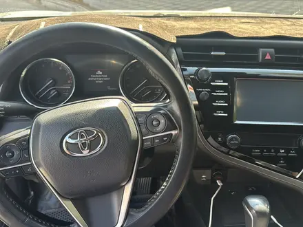 Toyota Camry 2018 года за 11 000 000 тг. в Кызылорда – фото 13