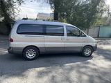 Hyundai Starex 2003 года за 2 500 000 тг. в Алматы – фото 2