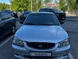 Hyundai Accent 2000 года за 1 350 000 тг. в Караганда – фото 2