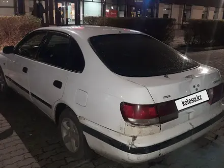 Toyota Carina E 1995 года за 1 600 000 тг. в Усть-Каменогорск – фото 4