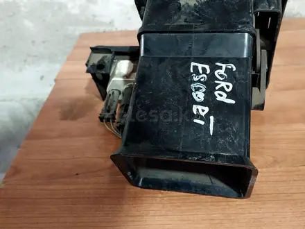Дефлектор обдува на Форд Эскорт за 10 000 тг. в Караганда – фото 3