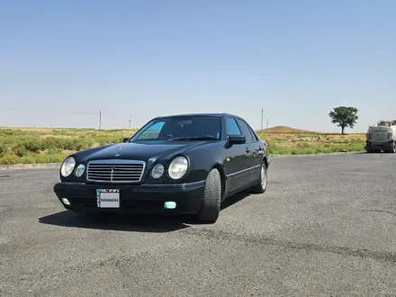 Mercedes-Benz E 280 1999 года за 3 500 000 тг. в Шымкент – фото 2