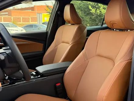 Toyota Camry Prestige 2026 года за 22 690 000 тг. в Астана – фото 9