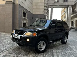 Mitsubishi Montero Sport
