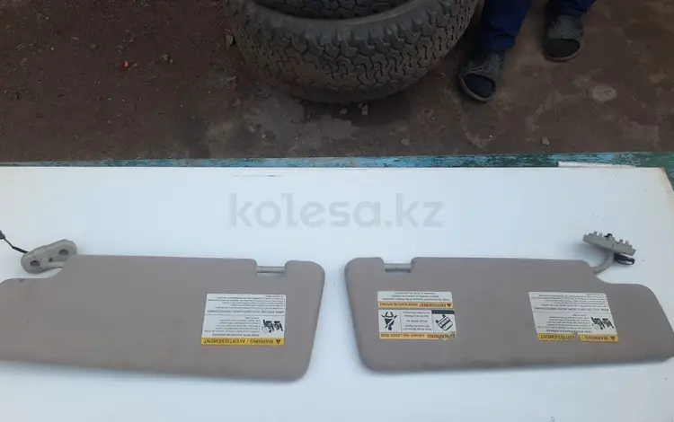 Солнцезащитный козырек на Land Rover Evoque 4.2 л 2005… за 20 000 тг. в Алматы