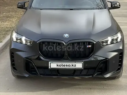 BMW X5 2023 года за 63 000 000 тг. в Астана – фото 5
