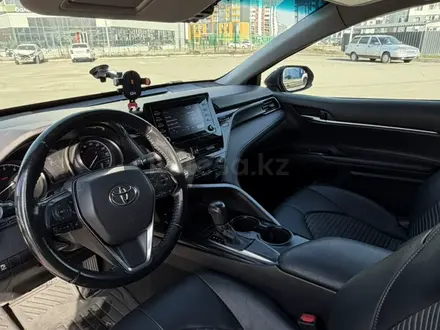 Toyota Camry 2021 года за 9 000 000 тг. в Усть-Каменогорск – фото 6