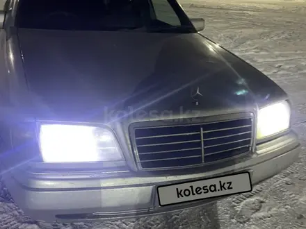 Mercedes-Benz C 200 1996 года за 2 100 000 тг. в Усть-Каменогорск – фото 17