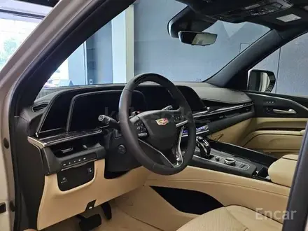 Cadillac Escalade 2022 года за 41 500 000 тг. в Алматы – фото 7