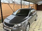 Kia Rio 2013 годаfor4 800 000 тг. в Шымкент – фото 2