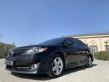 Toyota Camry 2012 года за 7 800 000 тг. в Уральск – фото 2