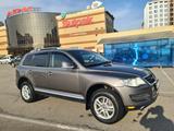 Volkswagen Touareg 2008 года за 7 800 000 тг. в Алматы