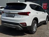 Hyundai Santa Fe 2020 года за 10 000 000 тг. в Караганда – фото 2