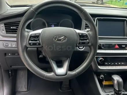 Hyundai Sonata 2017 года за 9 500 000 тг. в Астана – фото 12