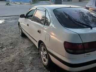 Toyota Carina E
