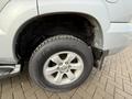 Toyota Land Cruiser Prado 2005 года за 11 800 000 тг. в Актобе – фото 20