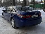Toyota Camry 2023 года за 16 800 000 тг. в Петропавловск – фото 3