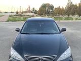 Toyota Camry 2004 годаүшін5 899 999 тг. в Тараз – фото 2